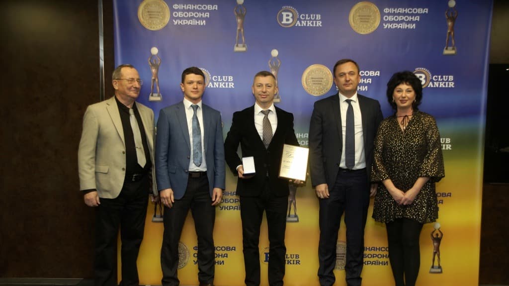 Creditwest Bank received an award of the XIV all-Ukrainian contest "Bank of the year-2022"